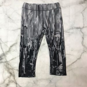 Reebok Cityscape Leggings, Black & Gray